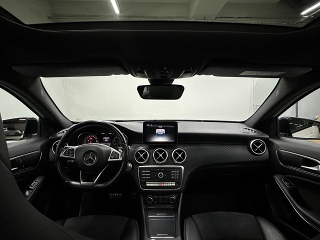 Mercedes-Benz A200 AMG Orijinal Gece paketi